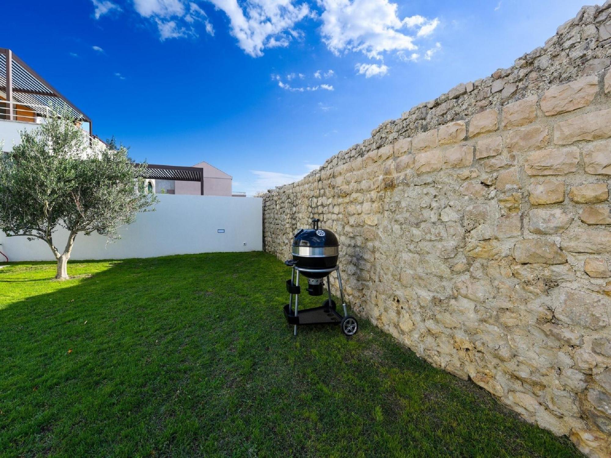 Modern Villa In Nin With Terrace מראה חיצוני תמונה